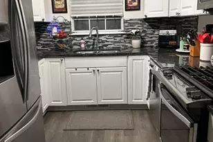 1708 Southbridge Ct, Schaumburg, IL 60194 - Photo 4