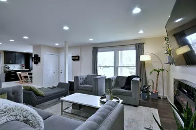 492 Bernice Court, Wheeling, IL 60090 - Photo 12