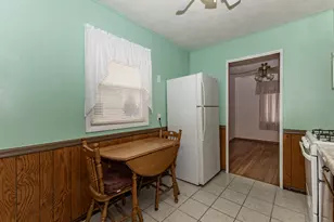 308 N Stewart St, Geneseo, IL 61254 - Photo 6