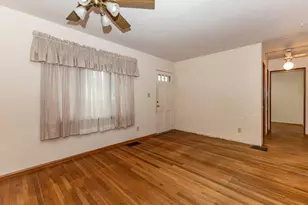 308 N Stewart St, Geneseo, IL 61254 - Photo 10