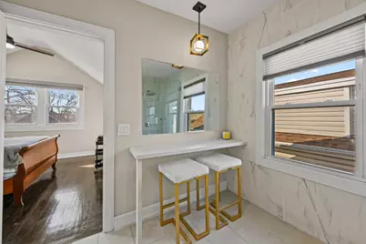 5711 N Karlov Avenue N, Chicago, IL 60646 - Photo 18