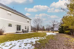 8065 Vail Ct, Long Grove, IL 60047 - Photo 40