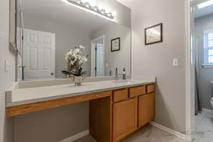 8065 Vail Ct, Long Grove, IL 60047 - Photo 36