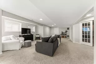 102 Fox Run Dr, Mahomet, IL 61853 - Photo 36
