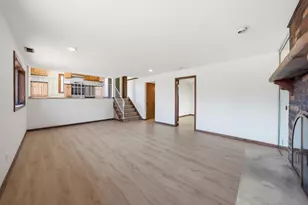 831 Violet Ln, Matteson, IL 60443 - Photo 8