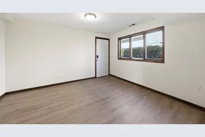 831 Violet Lane, Matteson, IL 60443 - Photo 10