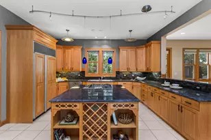 2236 Ridge Ave, Evanston, IL 60201 - Photo 14