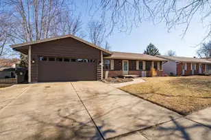 112 S Cottage Ave, Normal, IL 61761 - Photo 18