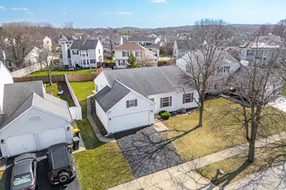319 W Streamwood Boulevard, Streamwood, IL 60107 - Photo 26