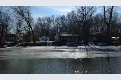 2709 N River Isle Road, Momence, IL 60954 - Photo 16