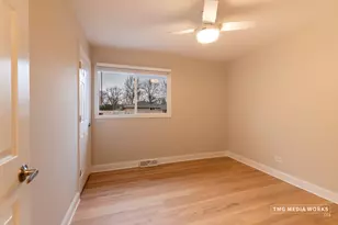 24331 Davids Ct, Naperville, IL 60564 - Photo 26