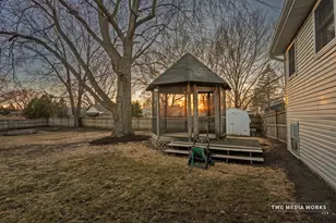 24331 Davids Ct, Naperville, IL 60564 - Photo 40