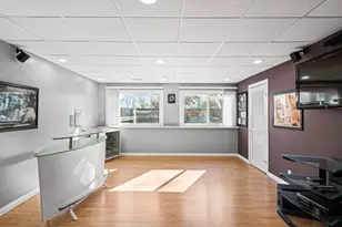 51 W Stevenson Dr, Glendale Heights, IL 60139 - Photo 22