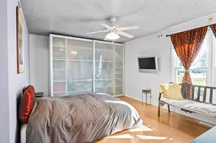 51 W Stevenson Dr, Glendale Heights, IL 60139 - Photo 14