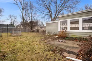 1428 S 3rd St, Saint Charles, IL 60174 - Photo 26