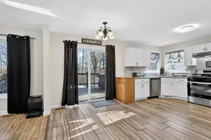 410 Talladega Dr, Poplar Grove, IL 61065 - Photo 14