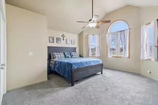 912 River Terrace Dr, Johnsburg, IL 60051 - Photo 18