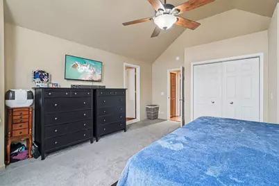 912 River Terrace Drive, Johnsburg, IL 60051 - Photo 20