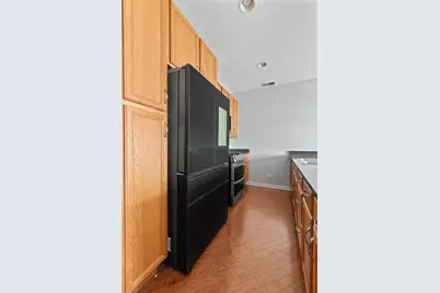 2317 W Wolfram Street #513, Chicago, IL 60618 - Photo 8