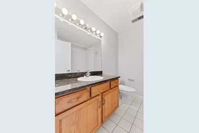 2317 W Wolfram Street #513, Chicago, IL 60618 - Photo 14