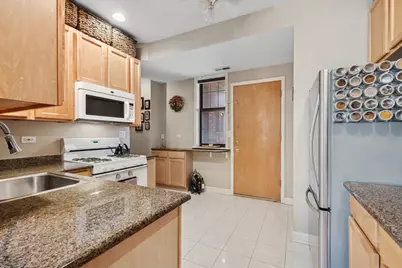 834 Seward Street #2, Evanston, IL 60202 - Photo 12