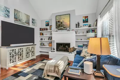 705 Colby Court, Gurnee, IL 60031 - Photo 4