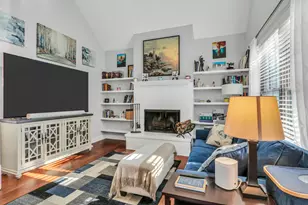 705 Colby Ct, Gurnee, IL 60031 - Photo 4