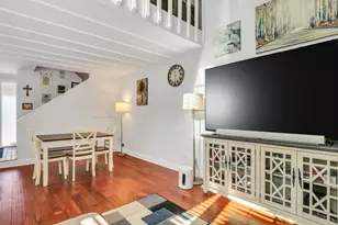 705 Colby Ct, Gurnee, IL 60031 - Photo 6