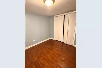 7637 S Essex Avenue #B, Chicago, IL 60649 - Photo 2