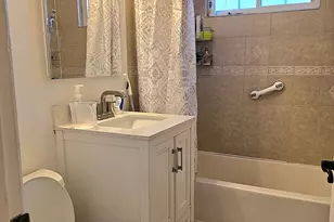 2834 W Granville Ave, Chicago, IL 60659 - Photo 6