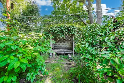 111 S Brighton Place, Arlington Heights, IL 60004 - Photo 32