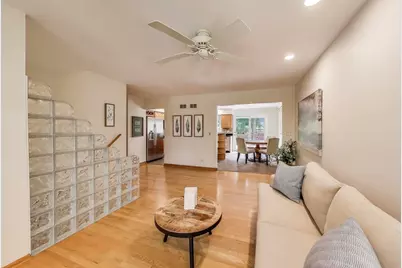 111 S Brighton Place, Arlington Heights, IL 60004 - Photo 4