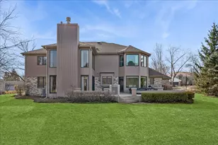 2551 Hybernia Dr, Highland Park, IL 60035 - Photo 38