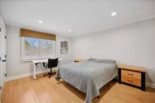 2551 Hybernia Dr, Highland Park, IL 60035 - Photo 30