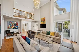 2551 Hybernia Dr, Highland Park, IL 60035 - Photo 6