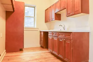 1205 W Waveland Ave, Chicago, IL 60613 - Photo 8