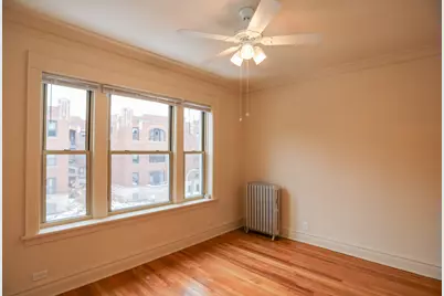 1205 W Waveland Avenue #2, Chicago, IL 60613 - Photo 2