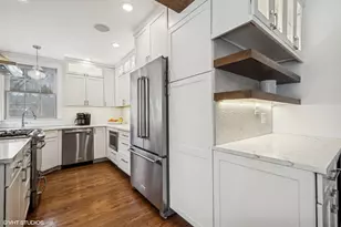 1754 Grove St, Glenview, IL 60025 - Photo 6