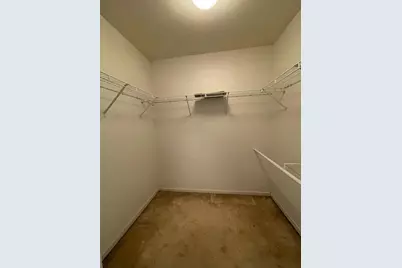 [Address not provided], Hoffman Estates, IL 60192 - Photo 14