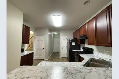 [Address not provided], Hoffman Estates, IL 60192 - Photo 6