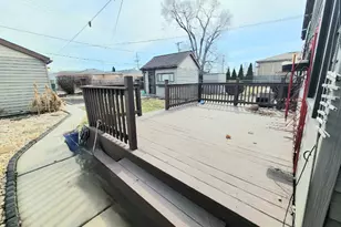 7807 Parkside Ave, Burbank, IL 60459 - Photo 20