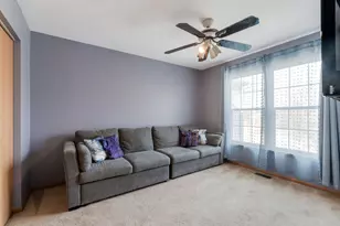 2914 Woodside Dr, Joliet, IL 60431 - Photo 12