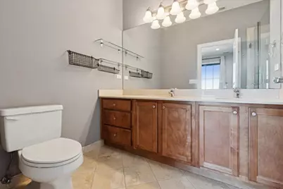 2239 N Lister Avenue #402, Chicago, IL 60614 - Photo 8