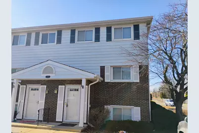 553 W Park Avenue #A, Libertyville, IL 60048 - Photo 1