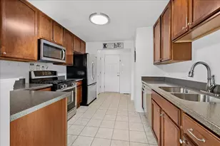 1488 Yosemite Cir, Crystal Lake, IL 60014 - Photo 6