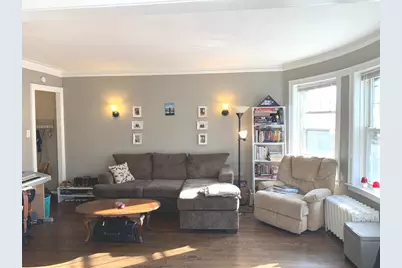 1056 W Thorndale Avenue #2U, Chicago, IL 60660 - Photo 2