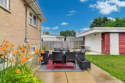 6117 W 81st Street, Burbank, IL 60459 - Photo 30