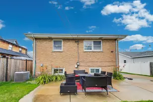 6117 W 81st St, Burbank, IL 60459 - Photo 26