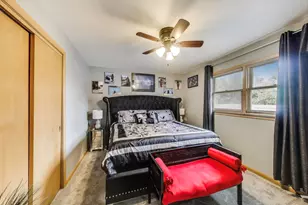 6117 W 81st St, Burbank, IL 60459 - Photo 12