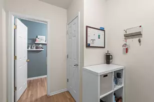 1812 Kelberg Ave, Hoffman Estates, IL 60192 - Photo 24